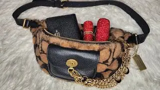 WHAT'S IN MY BAG COACH SHEARLING BUMBAG | JENNIFER LOPEZ COLLECTION | 🖤❤🖤❤