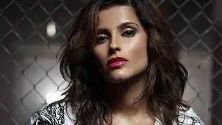 Nelly Furtado - Maneater (EARRAPE)