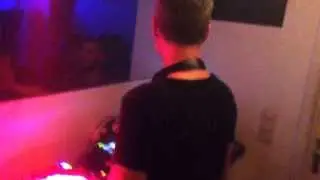 MICHEL CLEIS PLAY 