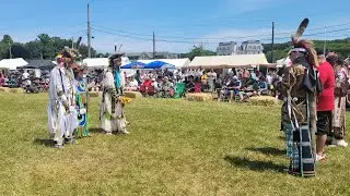Teen Men's Grass -Raritan, NJ  Powwow 6/16 Andrew Lyn Jr. (Drew Lyn's son) Pure Fiyah! 🔥 👌 ❤️