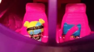 MyMiniMixieQ's Airplane Fails