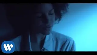 Laura Izibor - Don't Stay (Official Video)