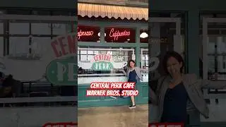 Central Perk Cafe ☕️ Warner Bros. Studio Tour #CentralPerk #WarnerBrosStudioTour #Friends #BurbankCA