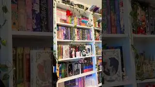 kinda bookshelf tour #booktube #booktubetbr #bookstagram #bookish #booktok #bookshelf #bookshelfie