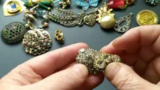 164. Распаковка лота с винтажным ломом.