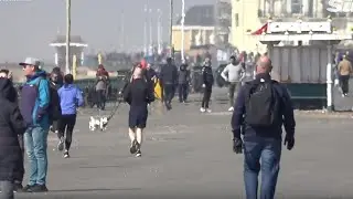 Shocking footage shows Britons ignore the government's coronavirus lockdown rules