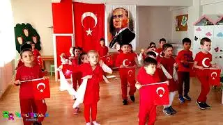 Miçolar Sınıfı 29 Ekim Cumhuriyet Bayramı Gösterisi