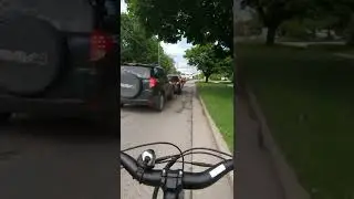 Нет велодорожки? Сделайте это.