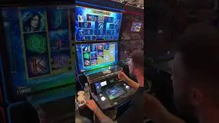 Когда всё решает последний спин: невероятный занос! #slot #bigwinjackpot #casino #заносынедели
