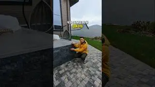 Чем обшили цоколь?