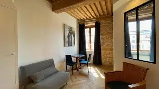 Le Petit St Pierre charmant 2 pers Valmy | Lyon, France | Hotel Review 🌟
