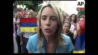 Continuing protests against closure of tv station RCTV