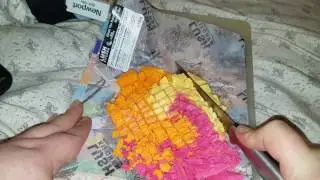 Lush  down the rabbit hole bubble bar