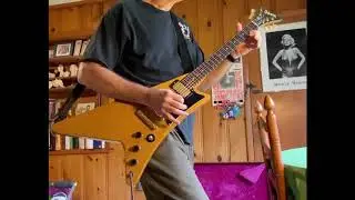 My Favorite Things - #songsofcomfort #philfeedback #gibsonModerne #gibsonguitar #socialdistancing