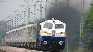 BRAND NEW LOCO WDP4B WITH smoke FULLY BLAST AT AJMER JANSTABDI EXPRESS TAKING ACCERLATION
