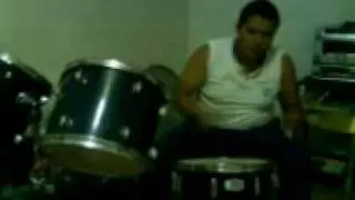 yo jacome con la bataka de mi cuate jonhy ya saben haciendole al solo de rock jajaja