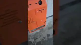 В Симферополе установили пункты приёма опасных отходов - АКБ, градусник и ртутные лампы.