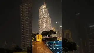 Dubai Nights 🇦🇪 #dubai #dubailfe #travel #dubaivenues #dubaicity #dubainights #burjkhalifa