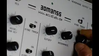 303 Acidlab Bombass and Bassline 3 - Sound-Check