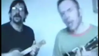 UKULELE GUGUG - SHEENA IS A PUNK ROCKER II
