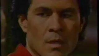 Cruz and Kelly: their first kiss