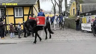 BESØG AF GARDEHUSARERNE
