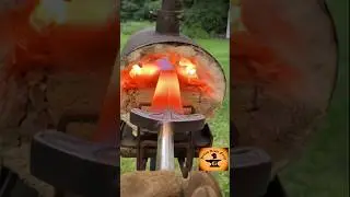 Making the STEEL DAGGER from SKYRIM! #blacksmith #forging #skyrim #weapons #knife #gamer #shorts