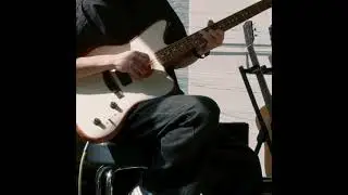 FENDER ACOUSTASONIC
