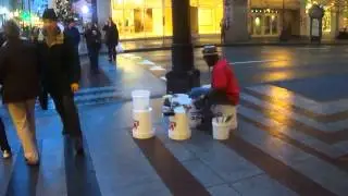 Bucket drummer in Seattle
