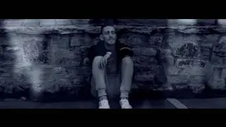 Jana & KAAIN - Máshogy döntöttél... (Official Music Video)