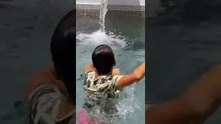 Маленький бассейн с водопадом🥰🌸 The little pool with waterfall 🦋