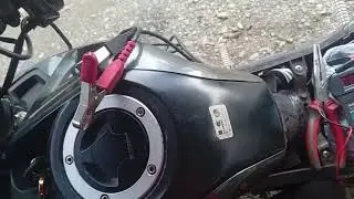 Motorcycle namamatay makina daw,pag nag signal light, panourin kung anung dahilan nito.