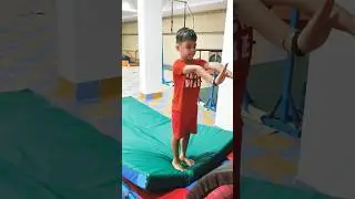 🔥Training vs Olympic😎 #gymnast#flip #like#subscribechannel