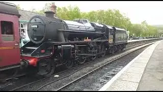 francis green recording Eric Tracy 5428 lms black 5 arriving at grosmont on the Whitby train