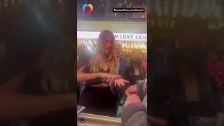 Margot Robbie uses sign language to communicate with deaf fan in resurfaced video #shorts