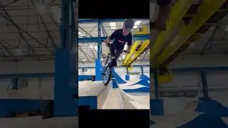HOW TO DESTROY A MINI RAMP WITH TOM JUSTICE
