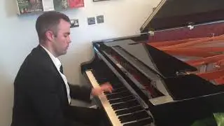 Nicholas McCarthy one-handed piano player