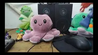 asterbot VS hermanodeaster mounstro