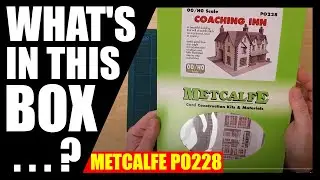 576 - Metcalfe PO228 Coaching Inn in OO HO Gauge