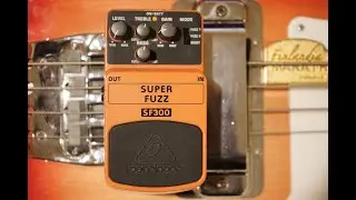 Behringer Super Fuzz SF300 for Bass