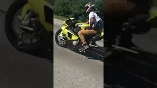 2010 s1000rr  cruising .