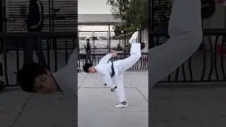 patada de giro gancho