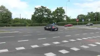 Skrzyżowanie ulicy Biskupa Bernarda Bogedaina z Al. Armii Krajowej Wrocław