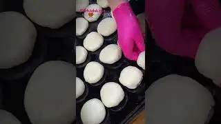 С творогом процесс работы #instagram #tiktok #trend #булочки #ташкент #youtubeshorts #top #n1 #reels