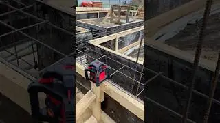 ❗️Не допускайте критических ошибок на стройке! 🔥  Ротационный нивелир &mdash; must-have #building #ремонт