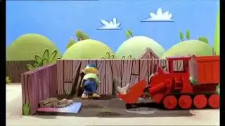 A Pingu Brown Xmas Part 6 - Pingu Asks Everyone About the Scenes/Pingu and Tipo Go to Find a Tree