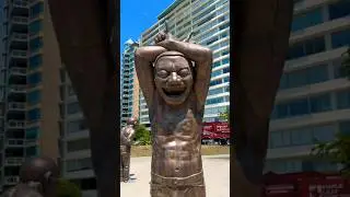 May these SCULPTURES inspires LAUGHTER 😂 #shorts #canada #travel #laugh