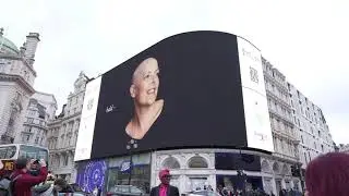 Pink Ribbon Foundation X BOLD Piccadilly Circus