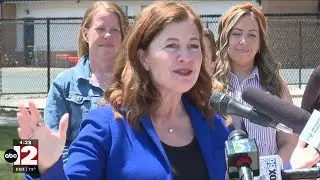 McDonald Rivet backs legislation to 'drain the swamp' in Washington