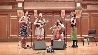 Starry Crown/Johnny Court the Widow &mdash; The Sail Away Ladies